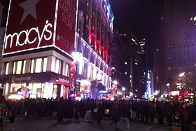 MW-BQ059_macys__20131129082824_MD[1].jpg